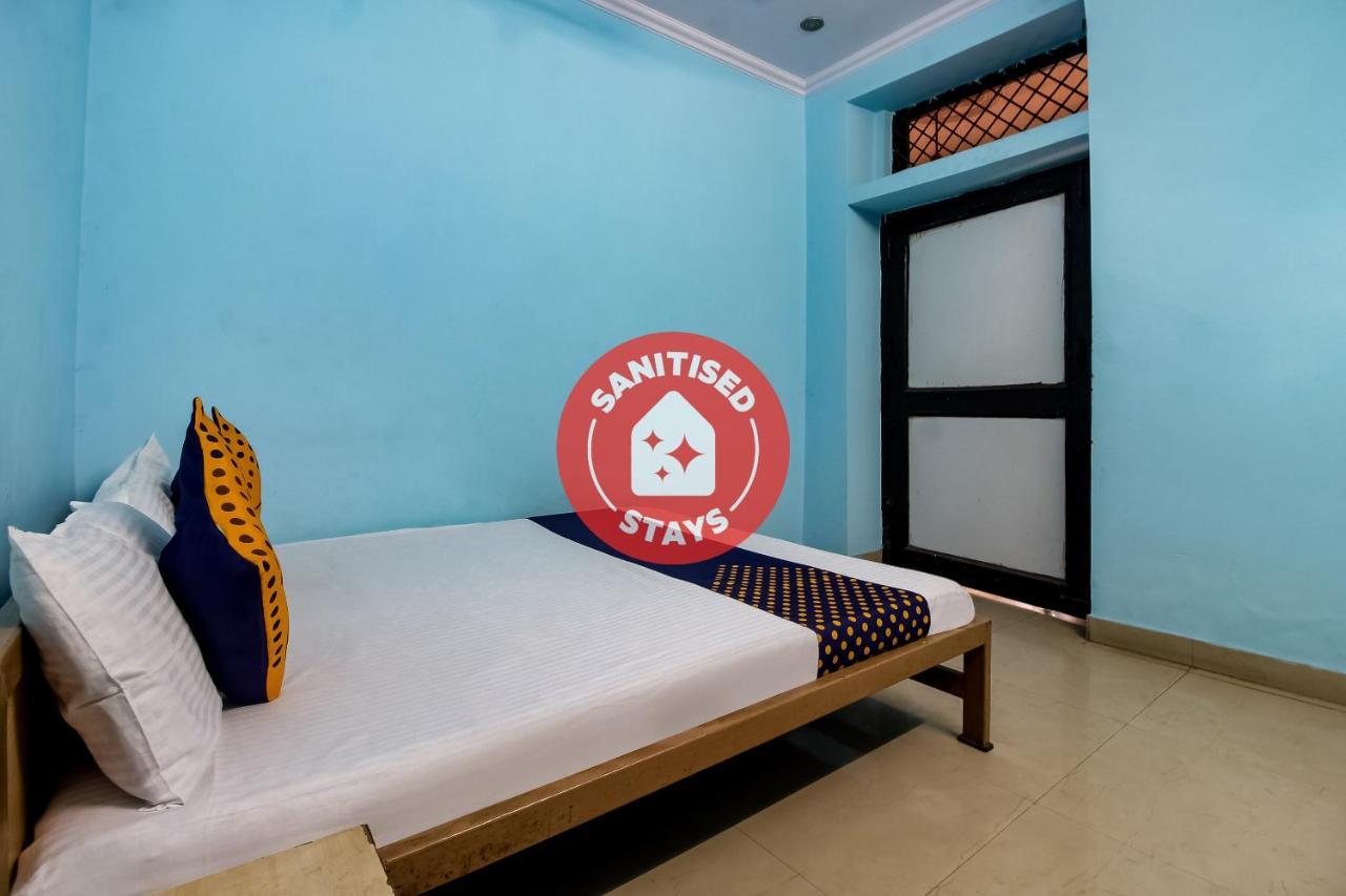 Spot On 40972 Hotel Gurubaksh Rampur  Екстер'єр фото