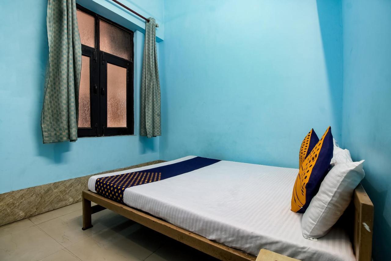 Spot On 40972 Hotel Gurubaksh Rampur  Екстер'єр фото