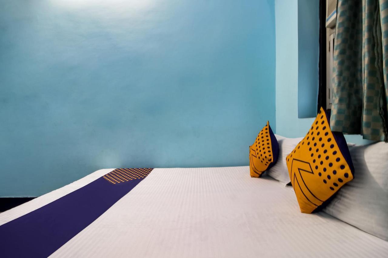 Spot On 40972 Hotel Gurubaksh Rampur  Екстер'єр фото